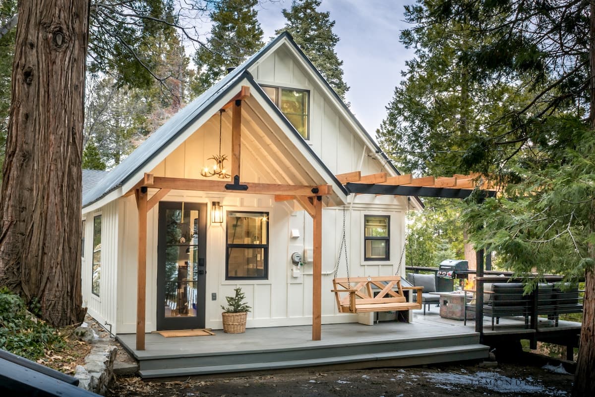The Acorn Cottage in Twin Peaks